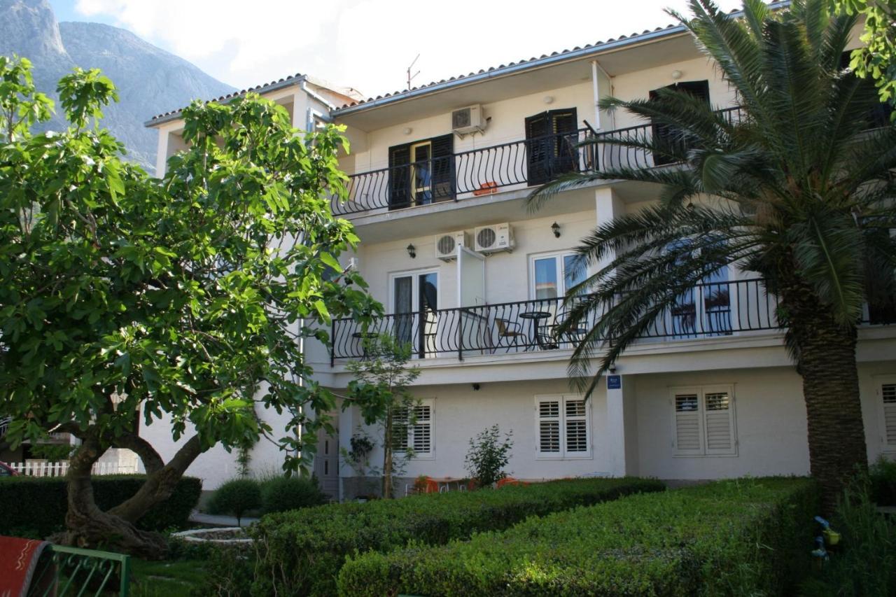 Apartments And Rooms By The Sea Baska Voda, Makarska - 2675 Exterior photo